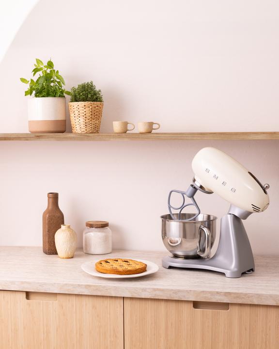 Actual product image Smeg 50's Retro Style Full Colour (800 W, 4.80 l)