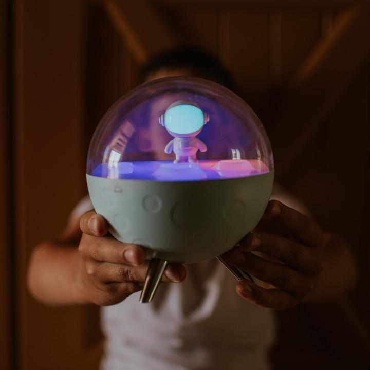 Actual product image Marys Lampe Mond