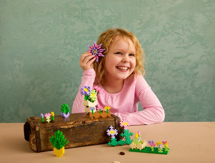 Actual product image Plus-Plus 600 Kreativ Bausteine Blumenladen