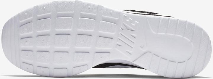 Actual product image Nike Tanjun (41)