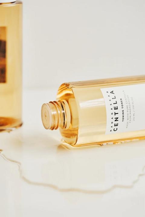 Immagine prodotto Skin1004 Madagaskar Centella Toning Toner (Tonico per il viso, 400 ml)