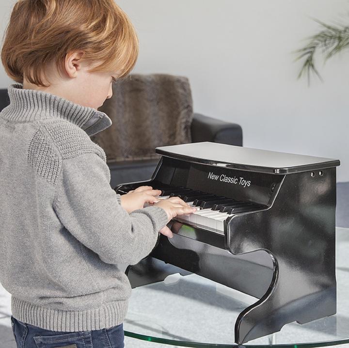 Produktbild New Classic Toys E-Piano