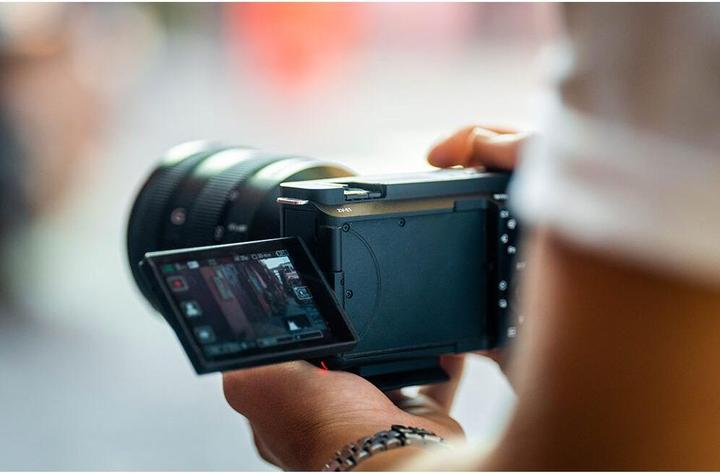 Actual product image Sony ZV-E1 (12.10 Mpx, Full frame)