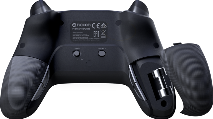 Productafbeelding Nacon Gaming Revolution Pro Gaming 3 (PS4)