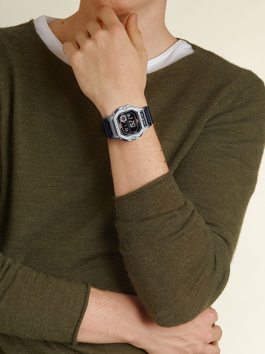 Actual product image Casio Collection (Digital watch, 45 mm)