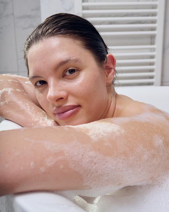 Actual product image NIVEA Care & Relax Pflegebad (750 ml)