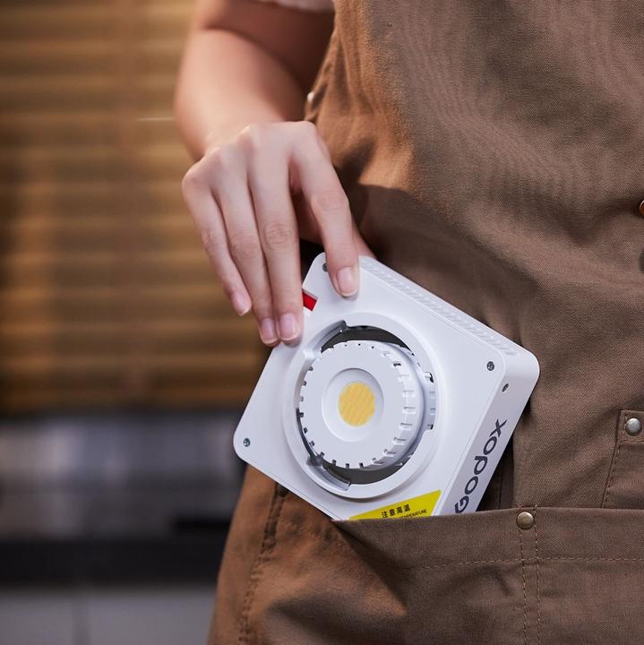Actual product image Godox ML100 Bi-colour K1 (Video light)