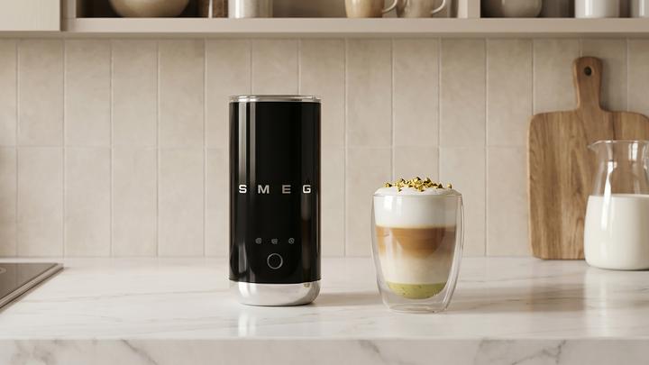Productafbeelding Smeg MFF02BLEU (180 ml)