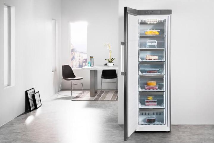 Actual product image Whirlpool UW8 F2C XBI N 2 (Stand-alone, 260 l)