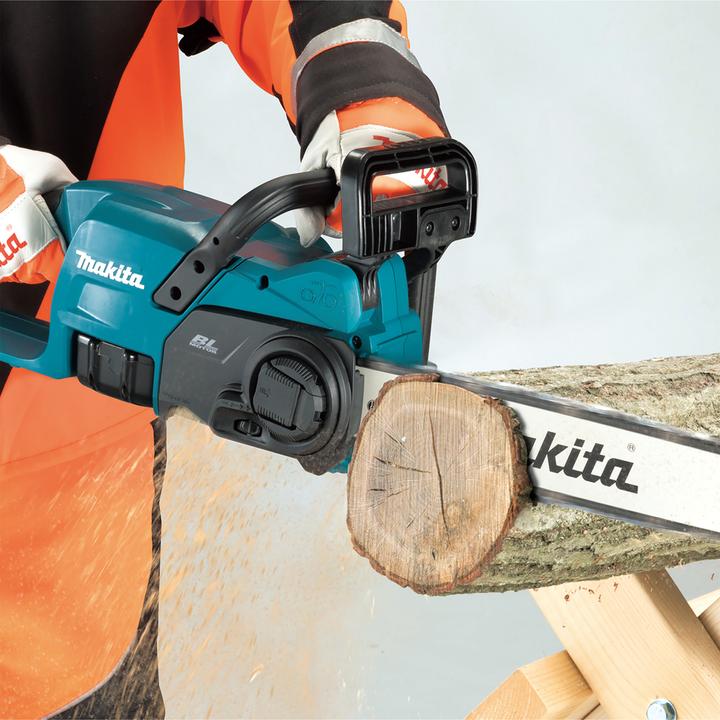 Actual product image Makita DUC357ZX3 (Battery chain saw)