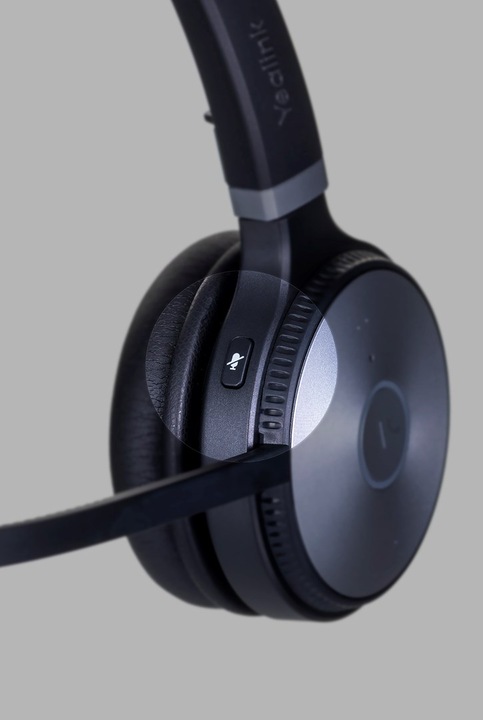 Actual product image Yealink WH62 Mono (Wireless, USB-A)