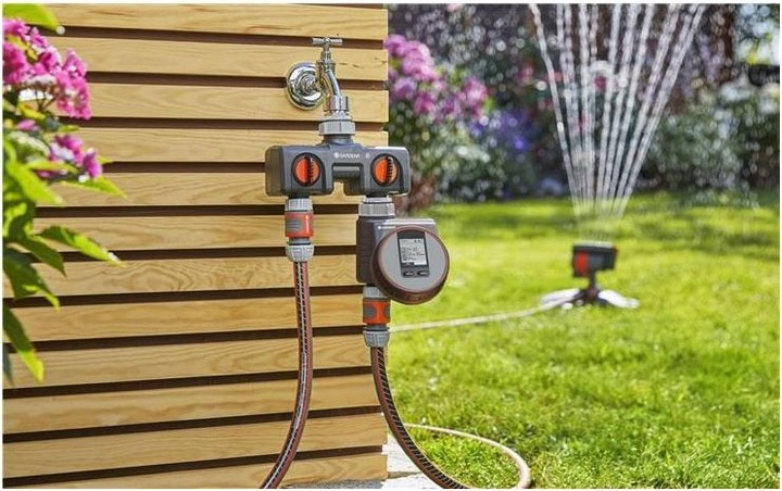 Actual product image Gardena 2-Wege-Verteiler (2 way distributor, 101.60 mm)
