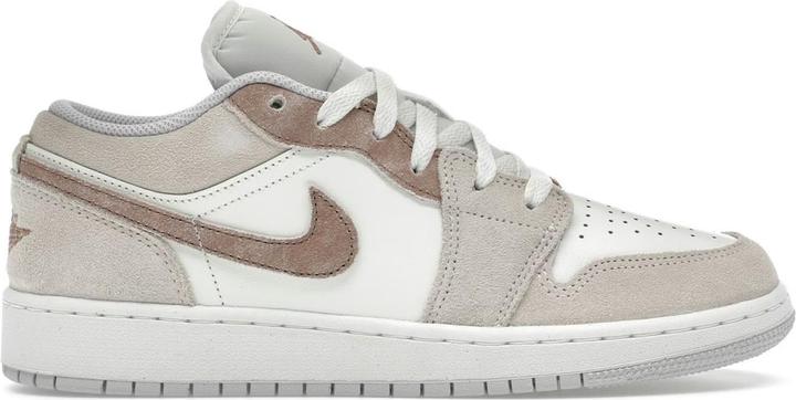 Immagine prodotto Jordan 1 Low SE Legend Light Brown (GS) (39)