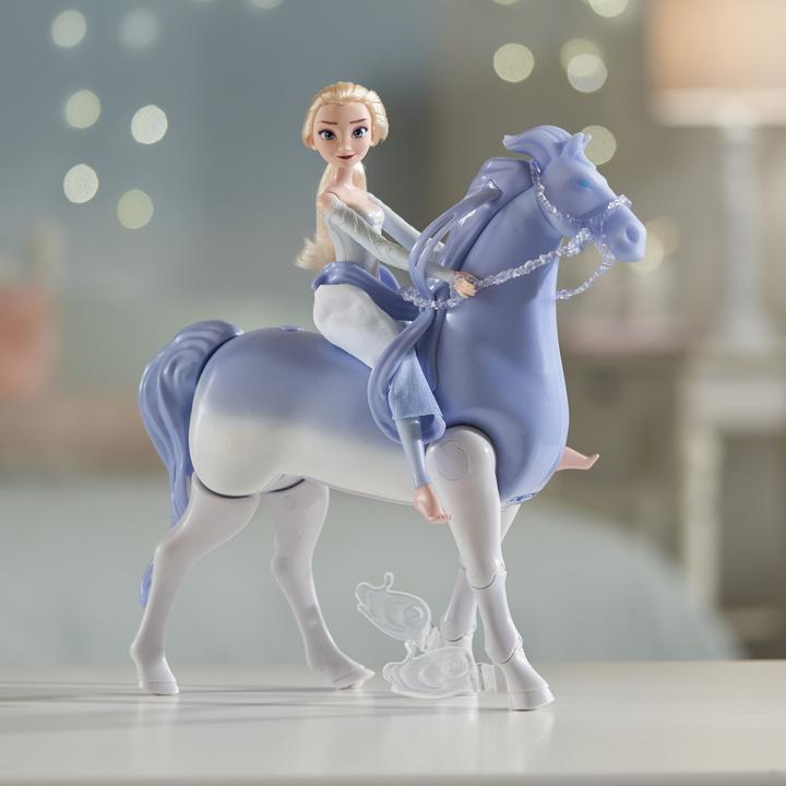 Produktbild Hasbro Wasserzauber und Landspass Elsa & Nokk