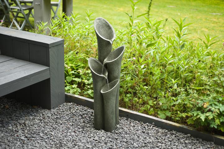 Actual product image Ubbink Montreux fountain from the AcquaArte series, 1387067