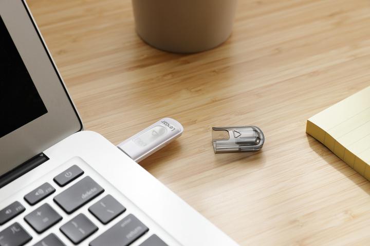 Actual product image Lexar JumpDrive V100 (128 GB, USB-A)