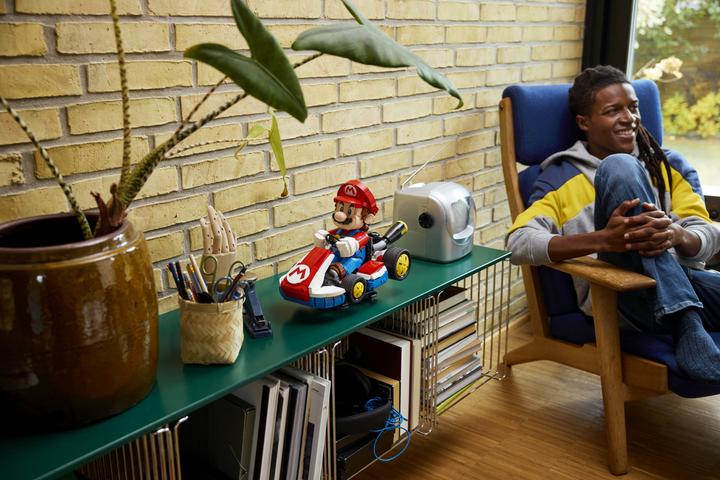 Actual product image LEGO Mario & Standard-Kart (LEGO Rare sets, LEGO Super Mario)