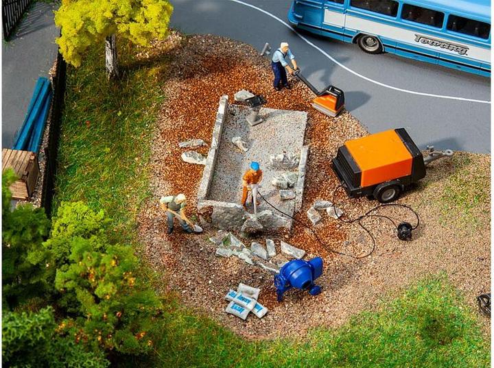 Actual product image Faller Construction machinery set