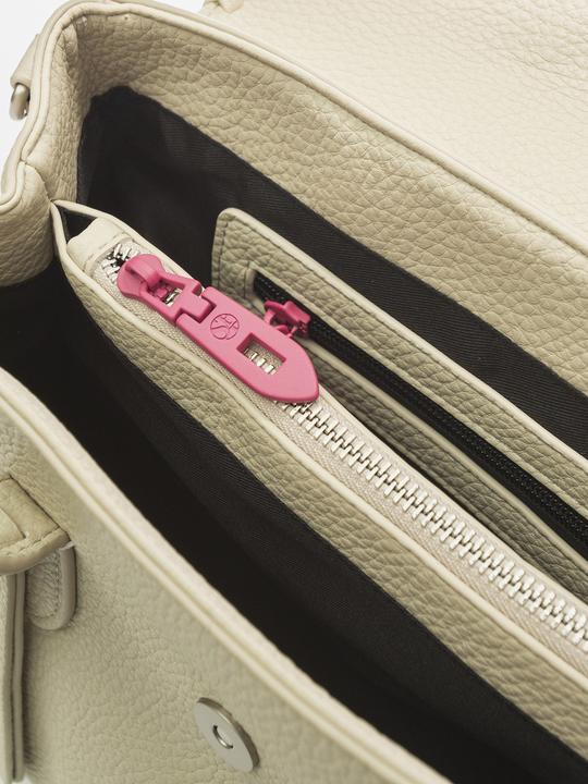 Actual product image Secret Pon Pon Handtasche Damen - Modell Silvana Nova - 100% Polyurethan - 31.0 X 26.0 X 11.5 Cm