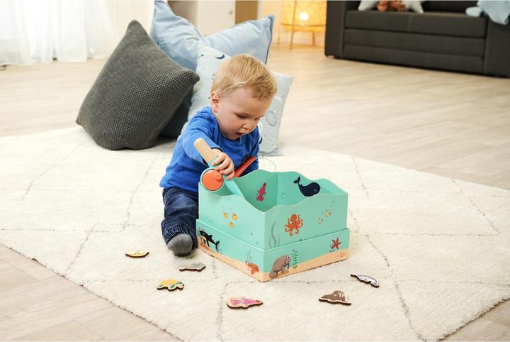 Actual product image Eichhorn EH fishing game (German, French, Italian, English, Spanish, Czech, Dutch, Danish)