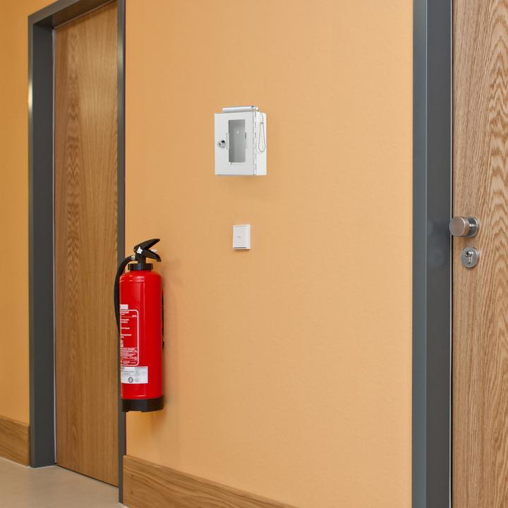 Actual product image Relaxdays Emergency key box