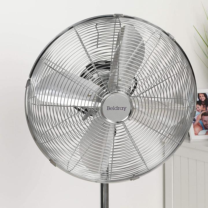 Produktbild Beldray EH3263VDE chrome pedestal fan