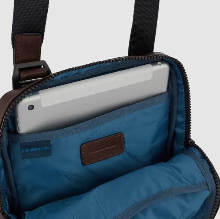 Actual product image Piquadro Purse By