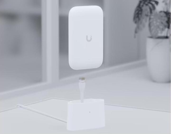 Produktbild Ubiquiti Omni-Antenne mit Tischständer, 2.4GHz / 5GHz (5G)
