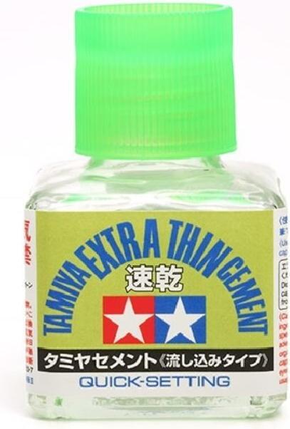 Tamiya Plastic glue (40 ml)