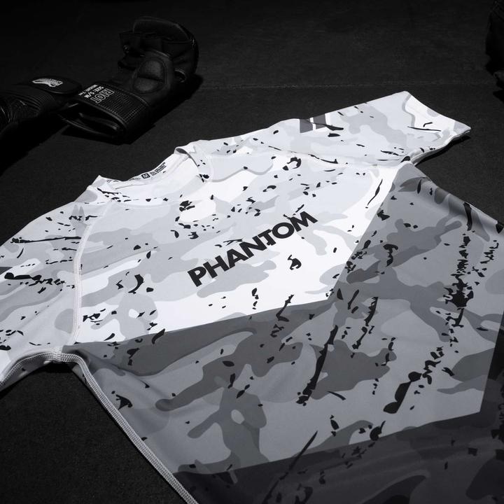 Actual product image Phantom Athletics Rashguard Delta (L)