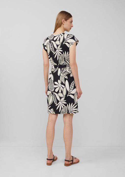 Produktbild S.Oliver Kleid Strukturiertes Jerseykleid mit All-over-Print und Gürtel (42)