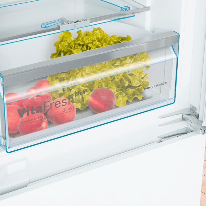 Produktbild Bosch Hausgeräte KIS87ADE0H (272 l)