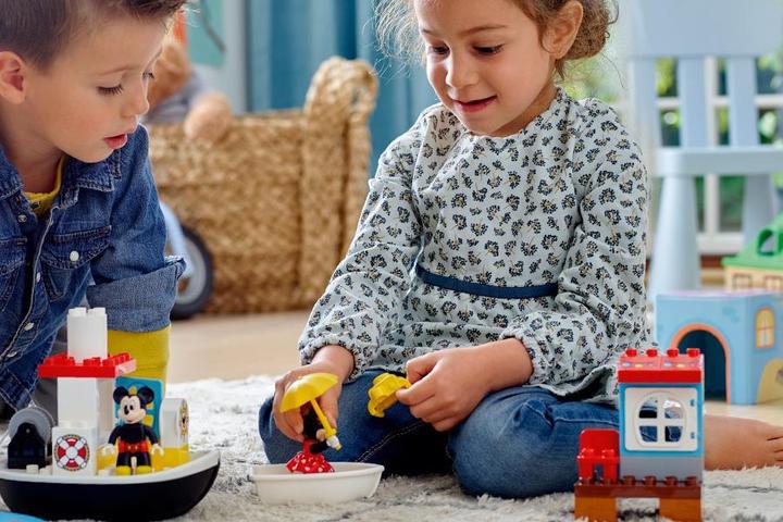 Produktbild LEGO DUPLO Mickys Boot (10881)