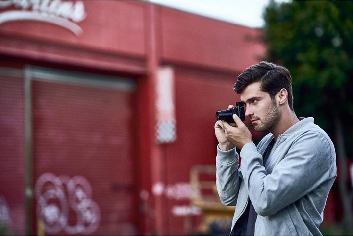Actual product image Sony Cyber-shot DSC RX100 VI (24 - 200 mm, 20.10 Mpx, 1")