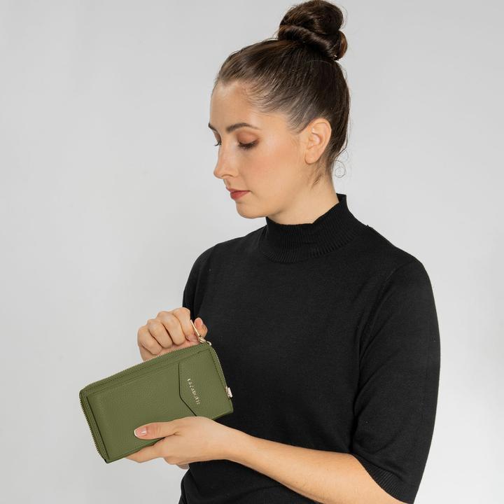 Actual product image Lazarotti Bologna Leather Handytasche Leder 11 cm