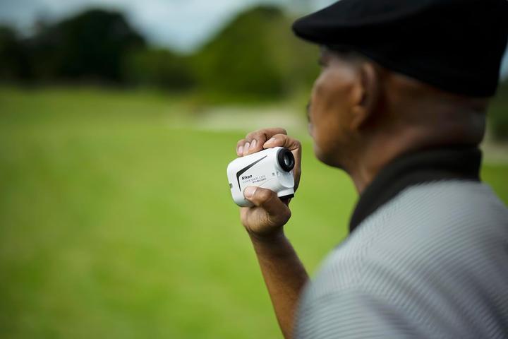 Actual product image Nikon Coolshot Lite Stabilized (BKA158YA) (Laser range finder)