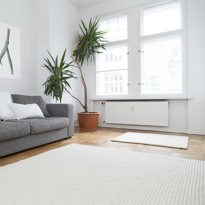 Produktbild Myfelt Linéa Filzkugelteppich (70 x 100 cm)