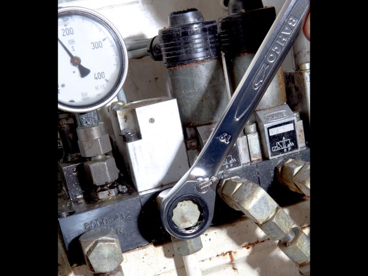 Actual product image Bahco 17 mm ratchet ring spanner, chrome-plated, 226 mm (17 mm)