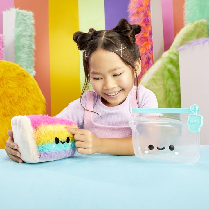 Produktbild MGA Fluffie Stuffiez Small Plush - Cake/ Pizza (22.23 cm)