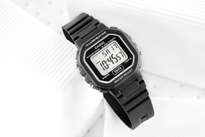 Immagine prodotto Casio Retro Vintage - LA-20WH-1A (Orologio digitale, 30 mm)
