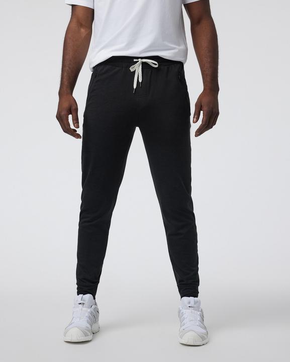 Actual product image Vuori Ponto Performance Jogger (M)