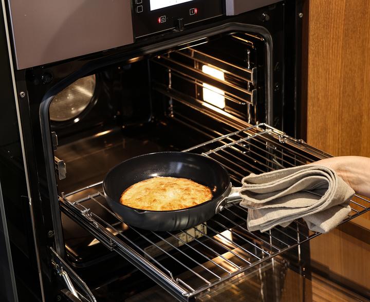 Produktbild Zyliss Bratpfanne Ultimate Pro PFAS-frei 20 cm (20 cm, Bratpfanne, Aluminium)