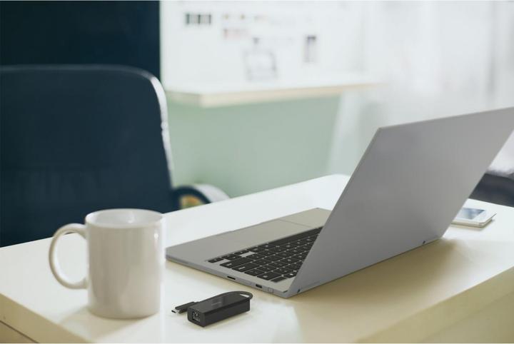 Productafbeelding Belkin Usb4 Naar 2.5gb Ethernet Adapter (USB-C, RJ45 2.5 Gigabit Ethernet (1x))