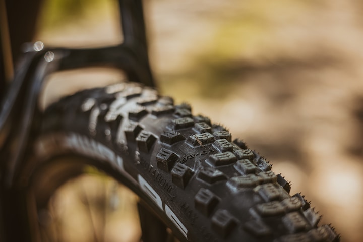 Actual product image Schwalbe Smart Sam HS624 (27.5 x 2.25, 57-584)