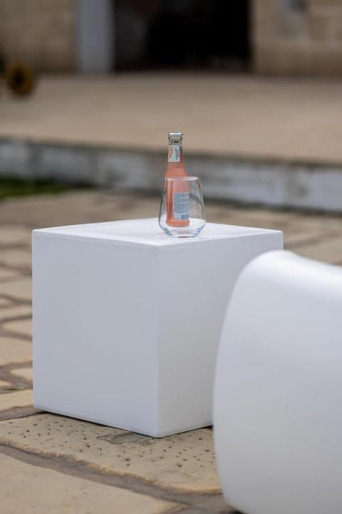 Produktbild Kloris Hocker Polster Tisch