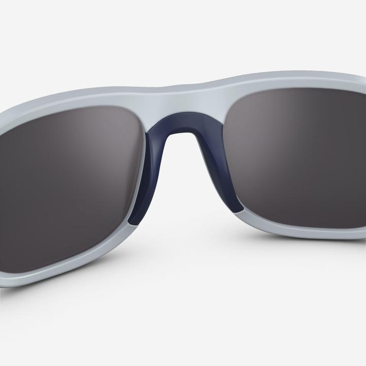 Immagine prodotto Quechua Occhiali da sole da escursionismo MH T500 bambini 6-10 anni categoria 4 blu scuro/arancio