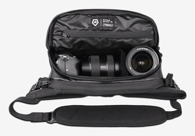 Actual product image Wandrd Rogue Sling (Camera shoulder bag, 6 l)