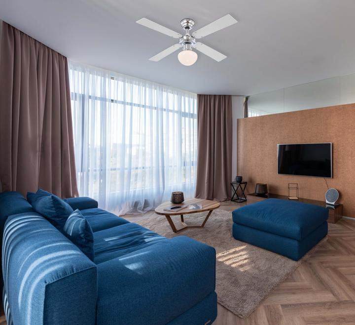 Actual product image Globo Champion (41.89 dB)