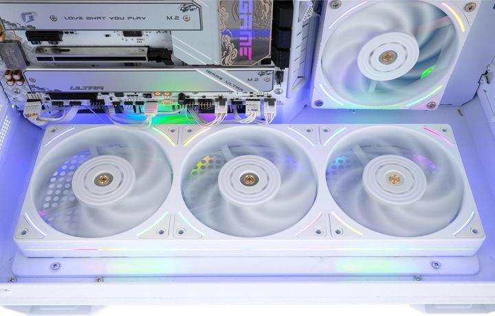 Actual product image Thermalright TL-UB36W (120 mm, 3x)