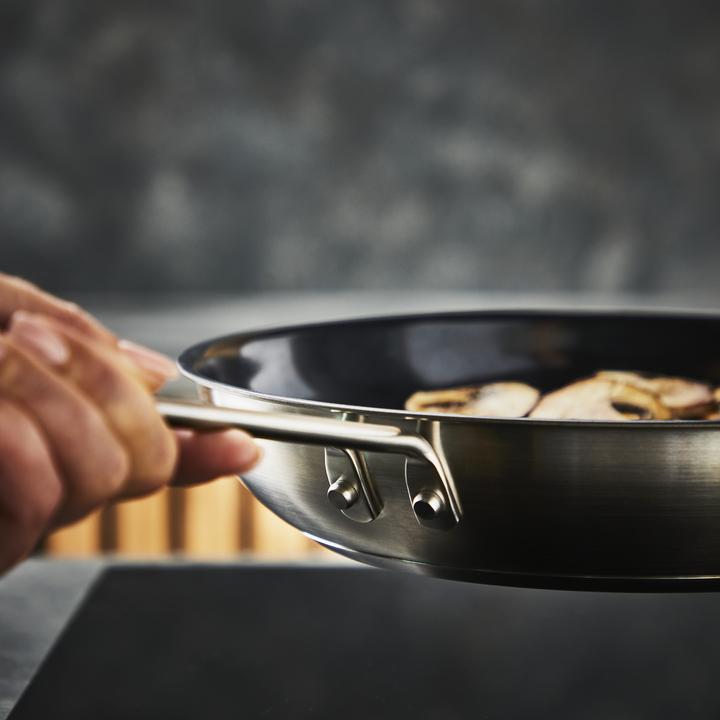 Actual product image Tefal Nordica Ceramic Koekenpan - Ã˜28 CM - Keramisch - PFAS-vrij - Inductie (H8710655) (28 cm, Stainless steel)